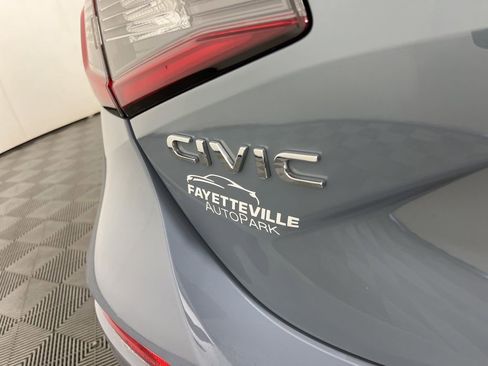Certified 2024 Honda Civic Sport image 3
