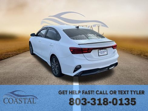 Used 2022 Kia Forte GT-Line w/ GT-Line Premium Package image 8