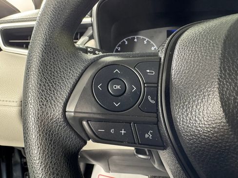 Used 2024 Toyota Corolla Cross L image 15