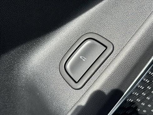 New 2026 Buick Enclave Preferred w/ Power Package FWD image 26