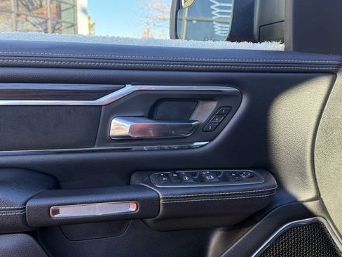 Used 2024 RAM 1500 Laramie image 9