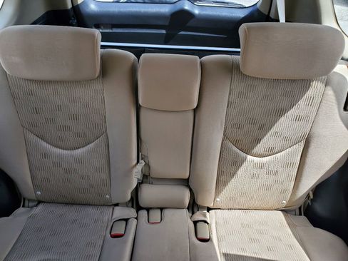 Used 2011 Toyota RAV4 2WD w/ Base L4 Extra Value Pkg image 22