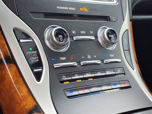 Used 2018 Lincoln MKX Reserve w/ Lincoln MKX Climate Package image 14