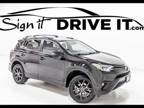 Used 2018 Toyota RAV4 SE w/ Power Extra Value Package FWD image 1