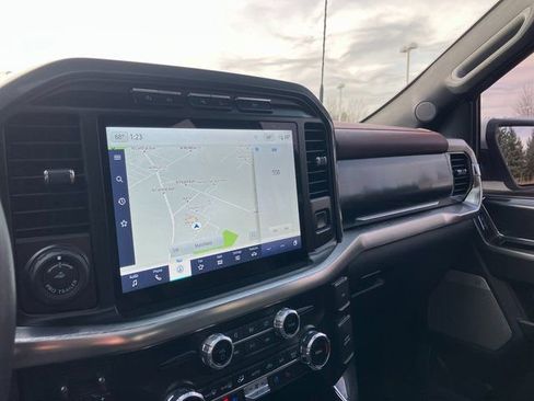 Used 2023 Ford F150 Lariat w/ Equipment Group 502A High image 17