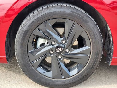 Certified 2023 Hyundai Elantra SEL w/ Cargo Package image 7