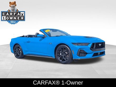 Used 2026 Ford Mustang GT Premium RWD image 2