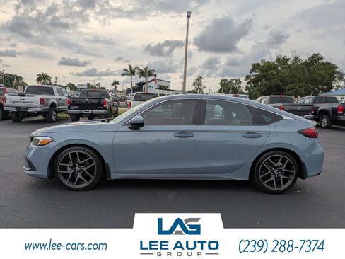 Used 2022 Honda Civic Sport Touring image 6
