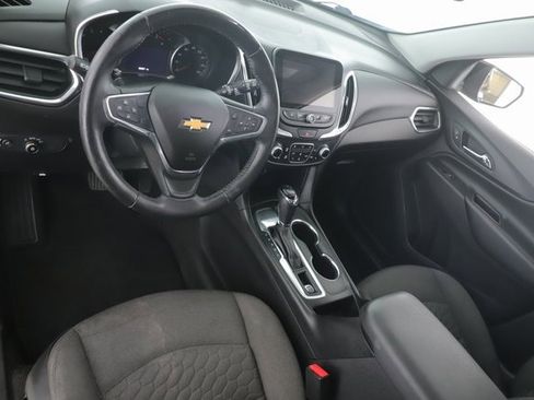 Used 2018 Chevrolet Equinox LT w/ Sun & Infotainment Package image 17