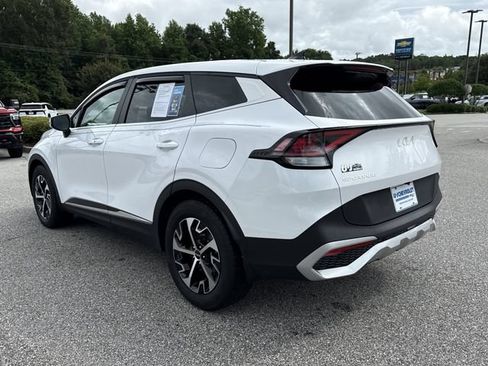 Used 2025 Kia Sportage EX FWD image 5