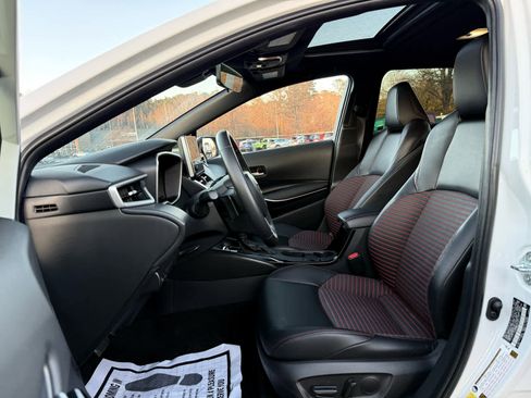 Used 2023 Toyota Corolla XSE image 11