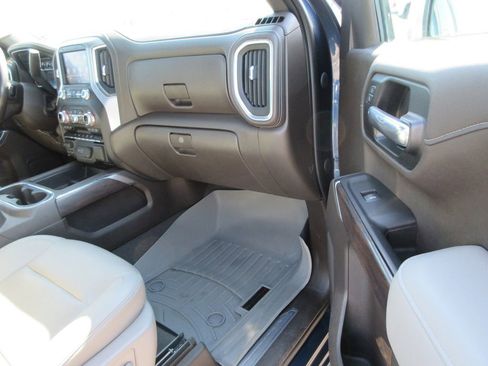 Certified 2021 GMC Sierra 1500 SLT w/ SLT Premium Package image 22
