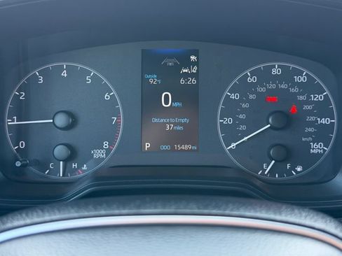 Used 2023 Toyota Corolla SE w/ SE Premium Package FWD image 11