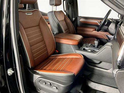 Certified 2025 GMC Sierra 1500 Denali Ultimate image 30