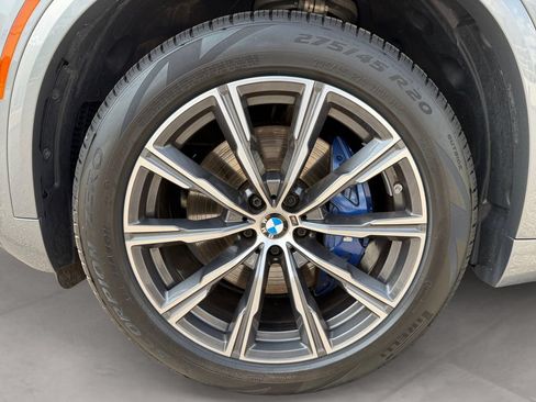 Used 2024 BMW X5 xDrive40i w/ M Sport Package AWD/4WD image 14