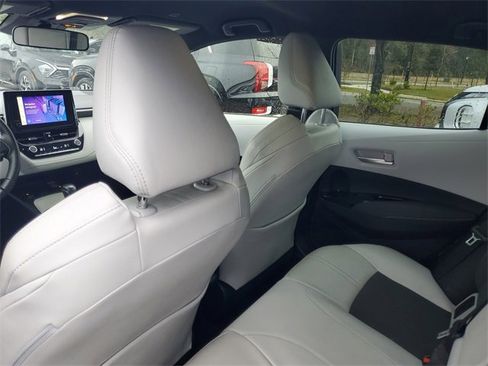 Used 2023 Toyota Corolla XSE image 29