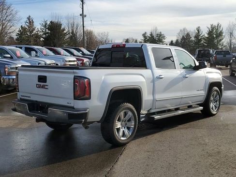Used 2018 GMC Sierra 1500 SLT image 3