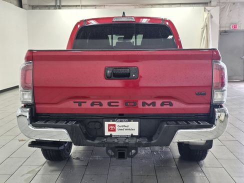 Certified 2023 Toyota Tacoma TRD Off-Road AWD/4WD image 14