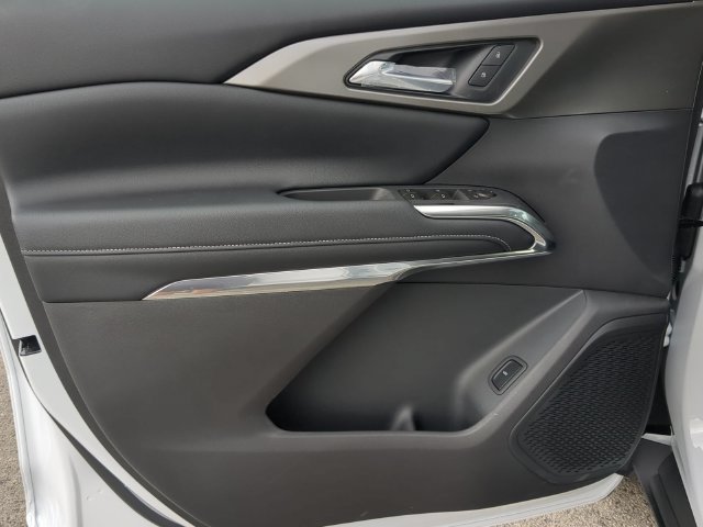 New 2027 Chevrolet Traverse LT FWD image 20