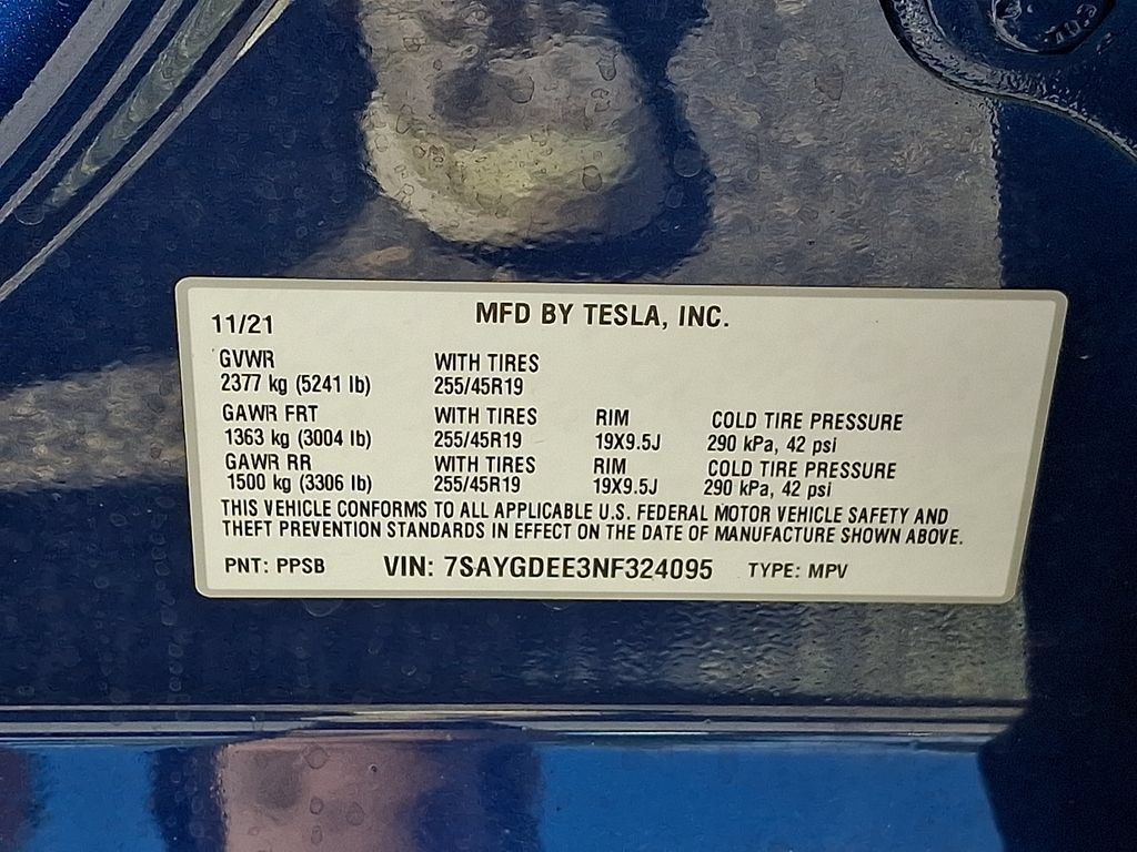 Used 2022 Tesla Model Y Long Range AWD/4WD image 28