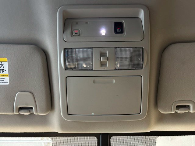 Used 2018 Nissan Titan Platinum Reserve w/ Platinum Utility Package AWD/4WD image 18
