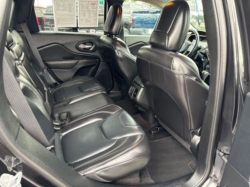 Used 2016 Jeep Cherokee Limited AWD/4WD image 22