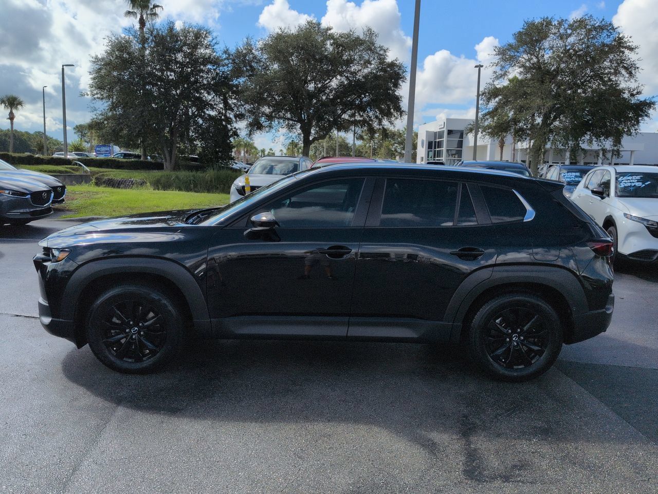 Used 2024 MAZDA CX-50 AWD 2.5 S w/ Premium Package image 7