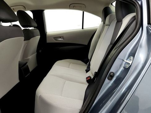 Certified 2021 Toyota Corolla LE w/ Carpet Mat Package (TMS) FWD image 21