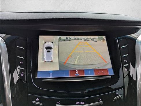 Used 2017 Cadillac Escalade ESV Premium Luxury RWD image 18