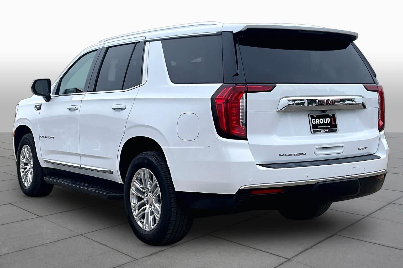 Used 2024 GMC Yukon SLT RWD image 12