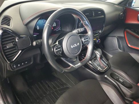 Used 2023 Kia Soul GT-Line image 10