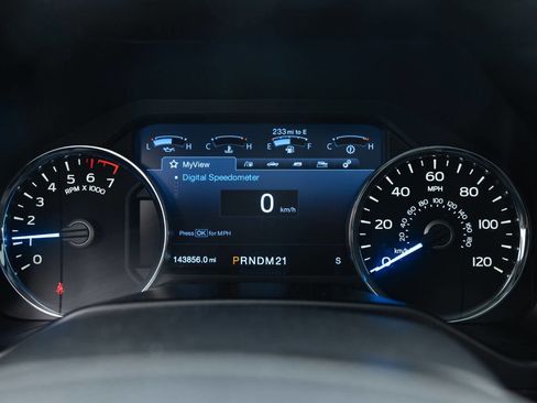 Used 2016 Ford F150 Lariat AWD/4WD image 37
