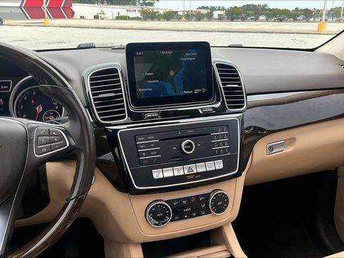 Certified 2016 Mercedes-Benz GLE 350 w/ Parking Assist Package image 7