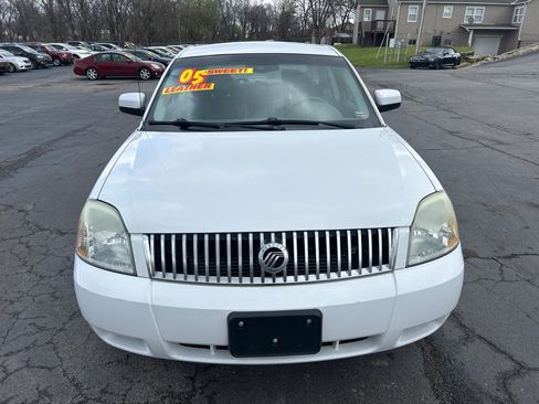 Used 2005 Mercury Montego Premier image 3