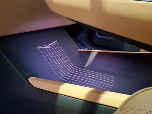 New 2025 Cadillac Escalade IQ Sport 2 image 20