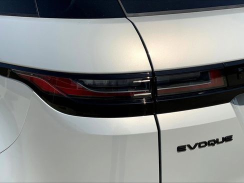 New 2026 Land Rover Range Rover Evoque S image 5