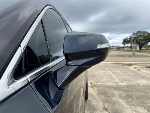 Used 2021 Cadillac XT6 Premium Luxury image 11