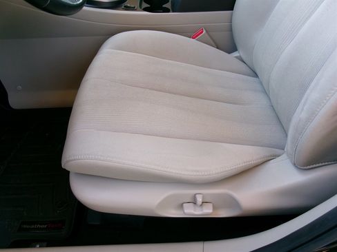 Used 2010 MAZDA CX-7 i Sport w/ Convenience Pkg image 14