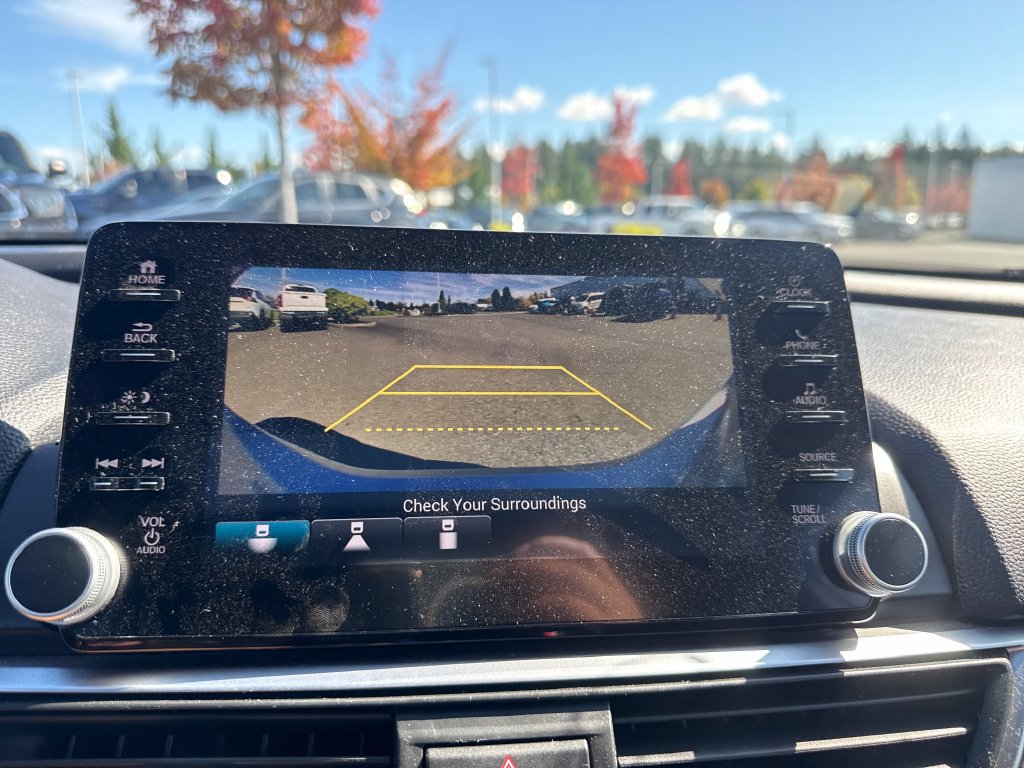Used 2018 Honda Accord Sport image 25