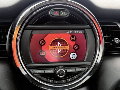 Used 2019 MINI Cooper S image 66