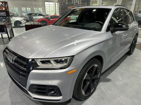Used 2019 Audi SQ5 Prestige w/ Prestige Package AWD/4WD image 11