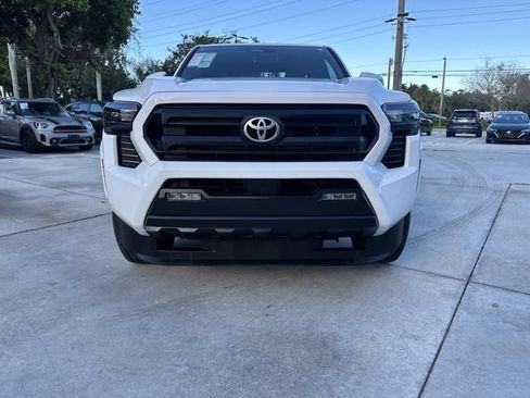 Used 2024 Toyota Tacoma SR5 RWD image 19