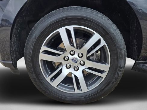 Used 2024 Ford Expedition Max Limited image 35