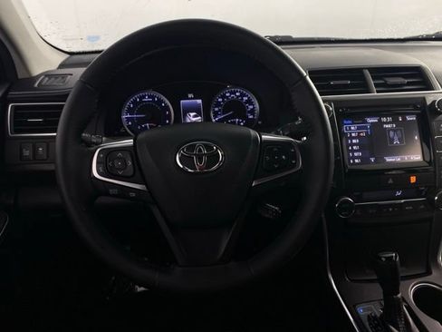 Used 2017 Toyota Camry XLE FWD image 20