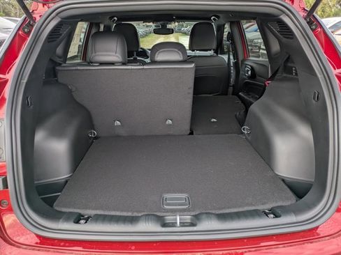 New 2026 Jeep Compass Latitude image 11