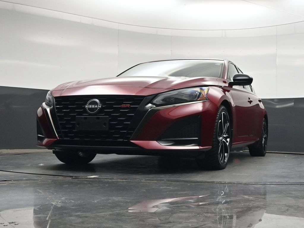 Certified 2023 Nissan Altima 2.5 SR FWD image 41