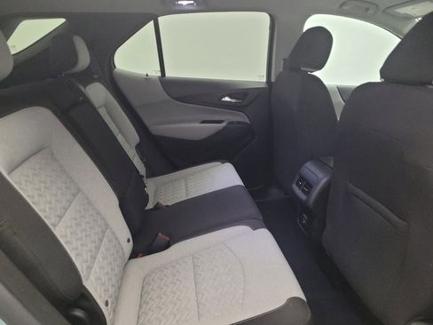 Used 2022 Chevrolet Equinox LT FWD image 19