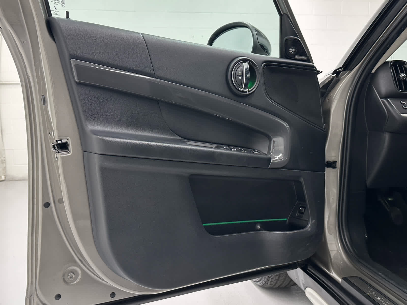 Used 2018 MINI Cooper Countryman S AWD/4WD image 23