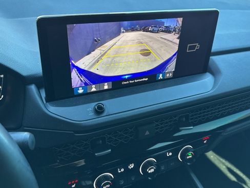 Used 2025 Honda Accord Sport image 12