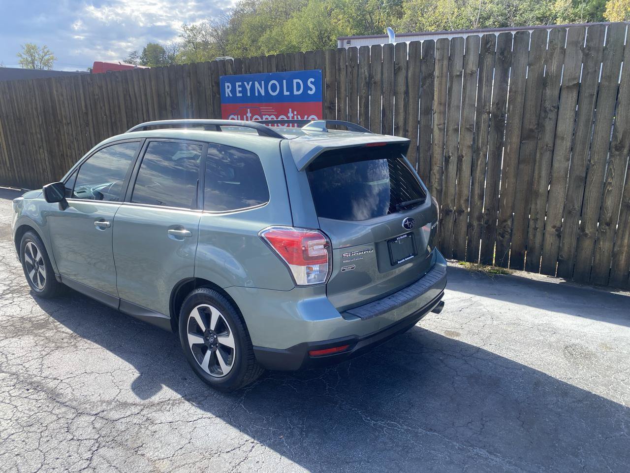 Used 2018 Subaru Forester 2.5i Premium AWD/4WD image 7